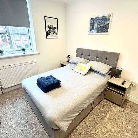 Bright Modern, Private Apartment,15 Mins To Central London Hendon Εξωτερικό φωτογραφία