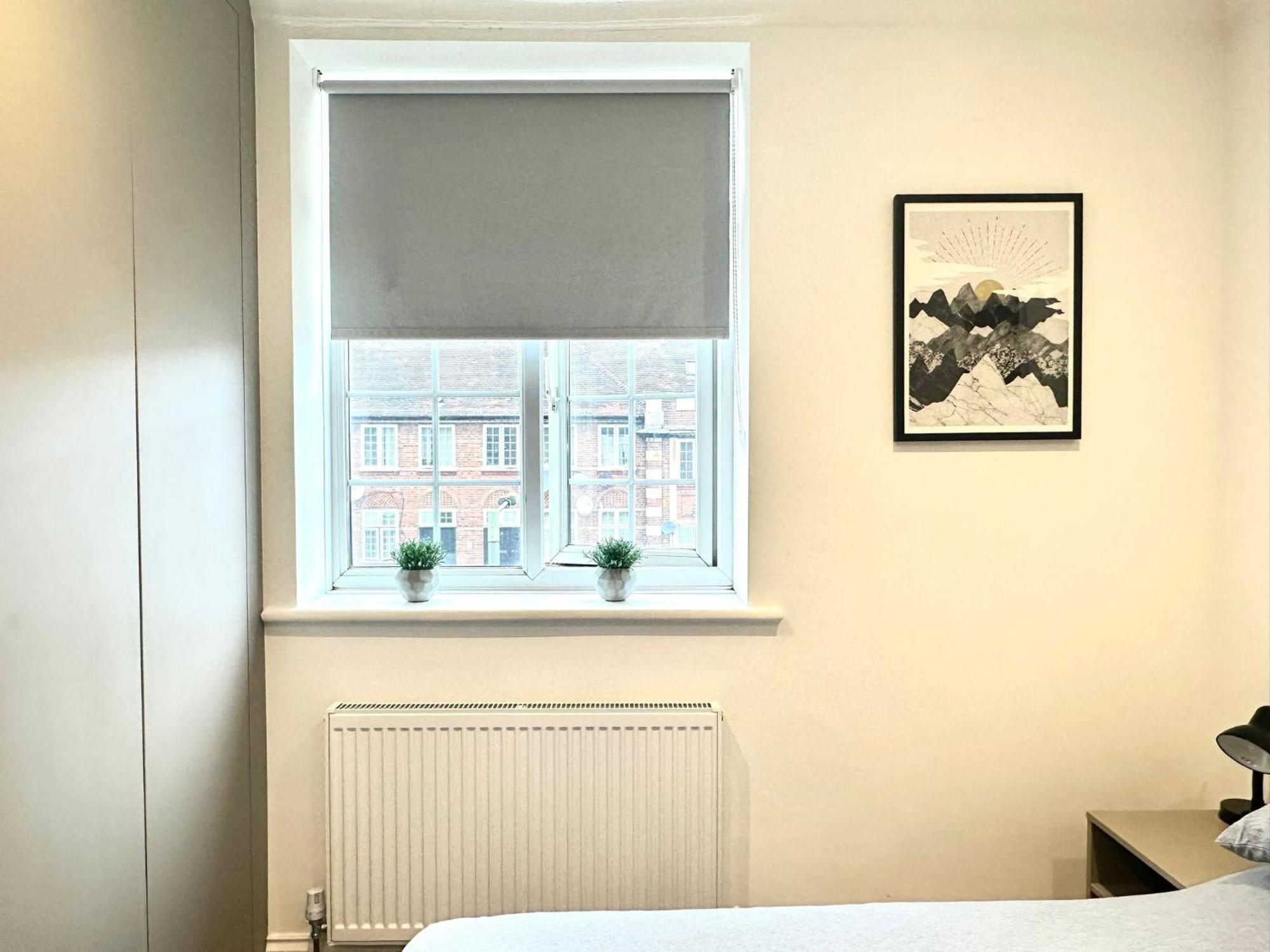 Bright Modern, Private Apartment,15 Mins To Central London Hendon Εξωτερικό φωτογραφία