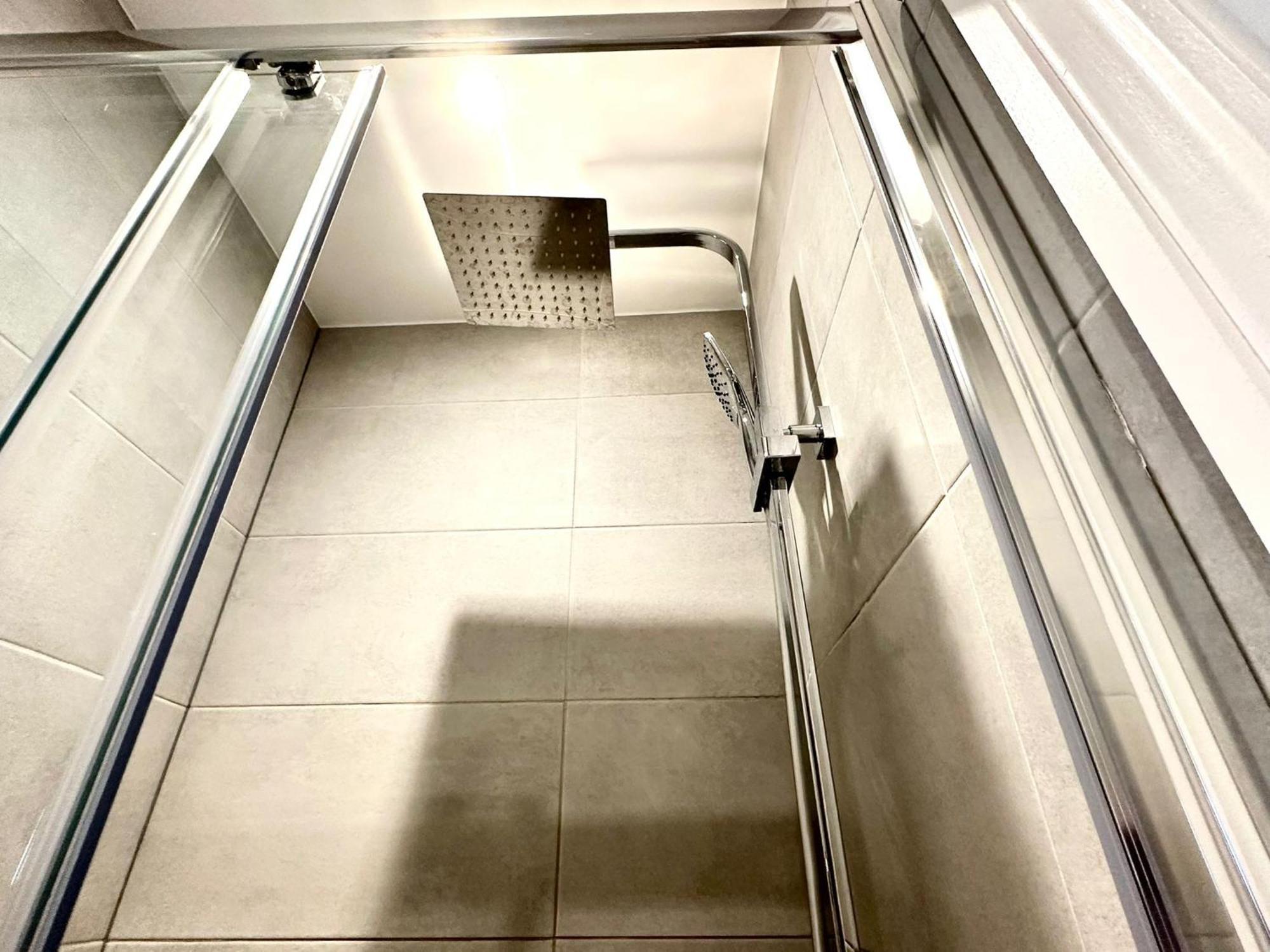 Bright Modern, Private Apartment,15 Mins To Central London Hendon Εξωτερικό φωτογραφία
